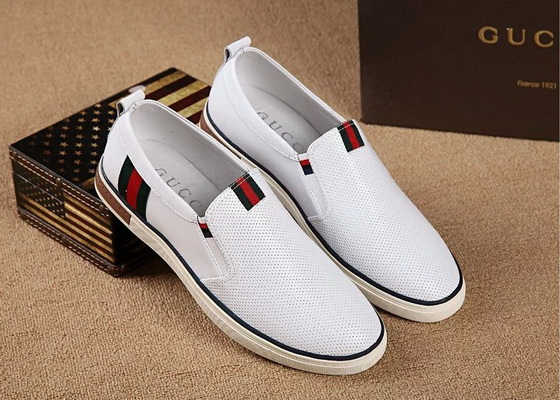 Gucci Men Loafers_055